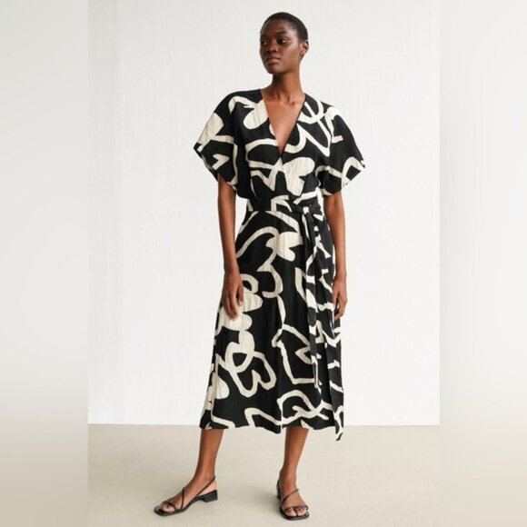 Farm Rio “Sinead Hearts” Wrap Maxi Dress – Size P (Small) - Picture 1 of 16